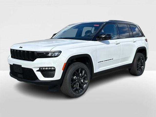 new 2025 Jeep Grand Cherokee car, priced at $48,697