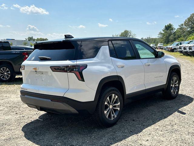 new 2026 Chevrolet Equinox car, priced at $32,790