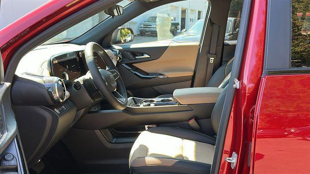 new 2026 Chevrolet Equinox car, priced at $36,390