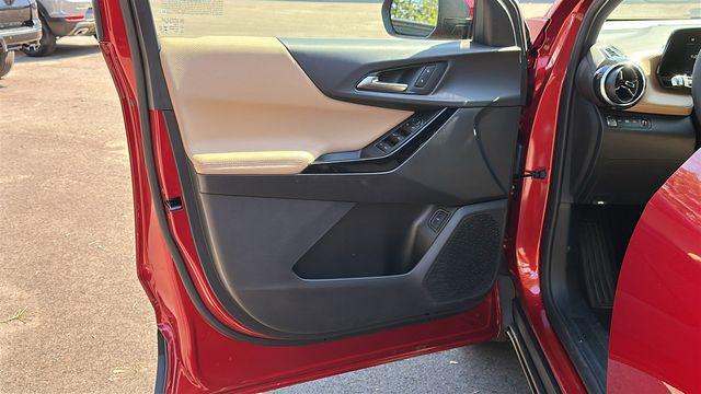 new 2026 Chevrolet Equinox car, priced at $36,390