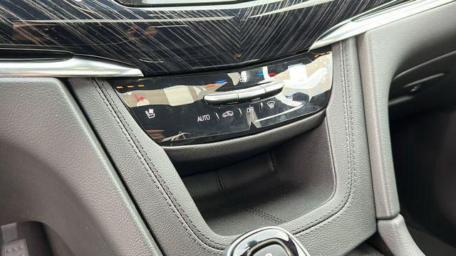 new 2025 Cadillac XT6 car, priced at $61,765