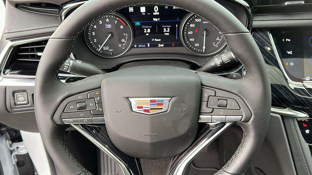 new 2025 Cadillac XT6 car, priced at $61,765