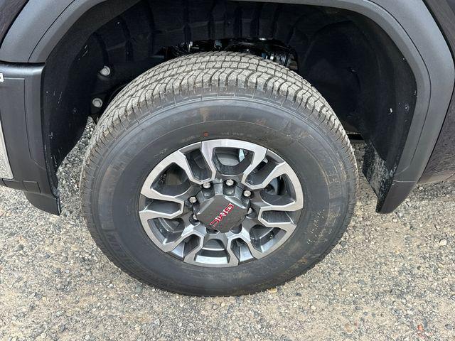 new 2025 GMC Sierra 2500 car, priced at $59,075