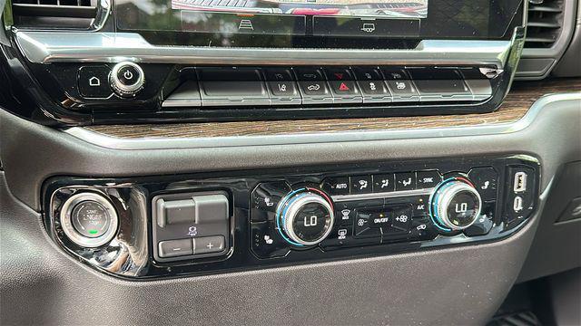 new 2025 GMC Sierra 2500 car, priced at $59,075