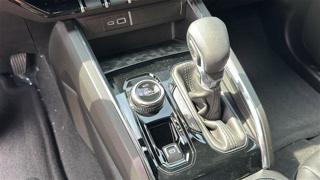 new 2025 GMC Canyon car, priced at $46,220