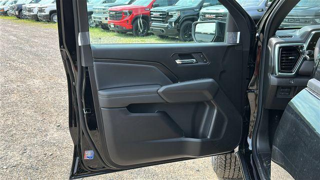 new 2025 GMC Canyon car, priced at $46,220