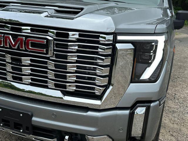 new 2025 GMC Sierra 3500 car, priced at $84,210