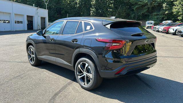 new 2025 Chevrolet Trax car, priced at $23,585