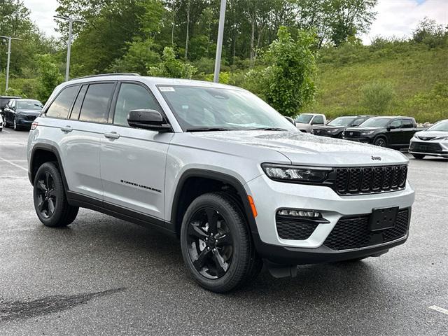 new 2025 Jeep Grand Cherokee car, priced at $49,088