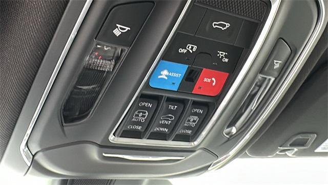 new 2025 Jeep Grand Cherokee car, priced at $49,088