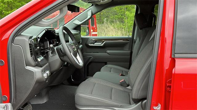 new 2025 GMC Sierra 1500 car, priced at $54,625