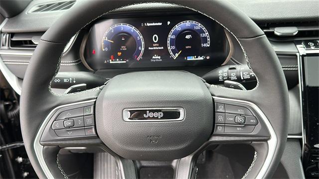 new 2025 Jeep Grand Cherokee car, priced at $41,014