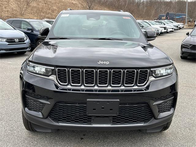 new 2025 Jeep Grand Cherokee car, priced at $41,014