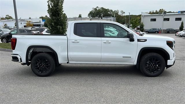 new 2024 GMC Sierra 1500 car, priced at $48,395