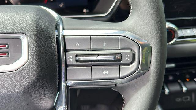 new 2025 GMC Canyon car, priced at $43,800