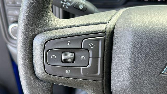 new 2025 Chevrolet Silverado 1500 car, priced at $43,920