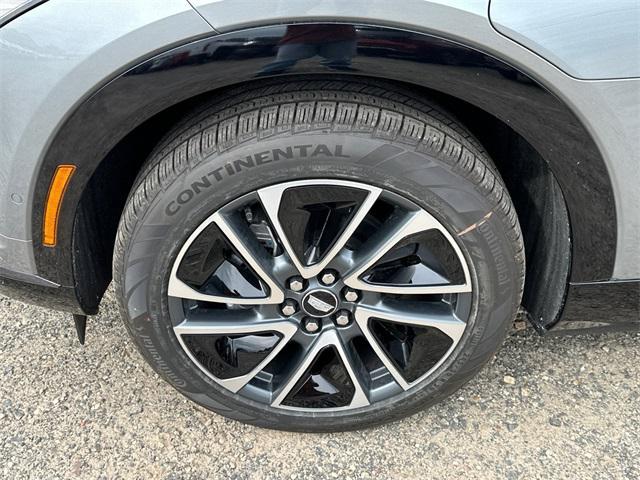 new 2025 Cadillac OPTIQ car, priced at $47,695