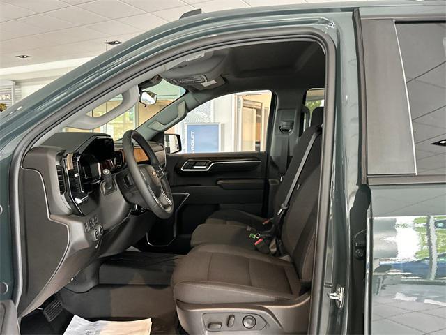 new 2025 Chevrolet Silverado 1500 car, priced at $47,425