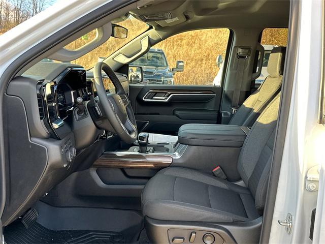 new 2025 Chevrolet Silverado 1500 car, priced at $60,540