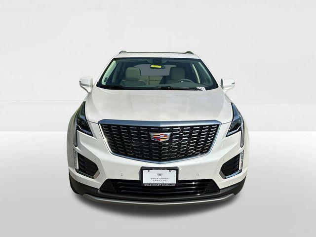 new 2025 Cadillac XT5 car, priced at $55,910