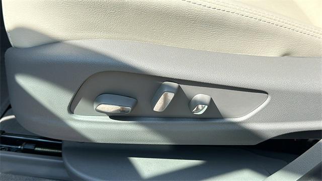 new 2025 Cadillac XT5 car, priced at $56,410