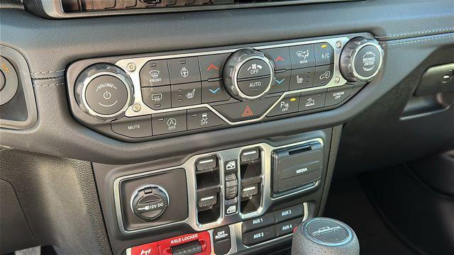 new 2026 Jeep Gladiator car, priced at $59,359