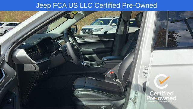 used 2024 Jeep Grand Cherokee car, priced at $31,496