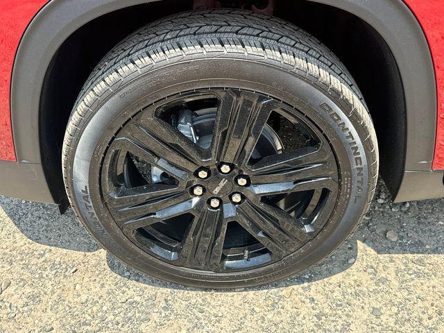 new 2025 GMC Acadia car, priced at $52,975