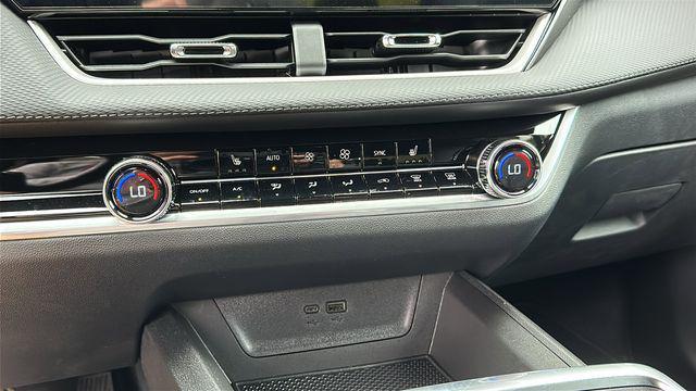 new 2026 Chevrolet Equinox car, priced at $32,045