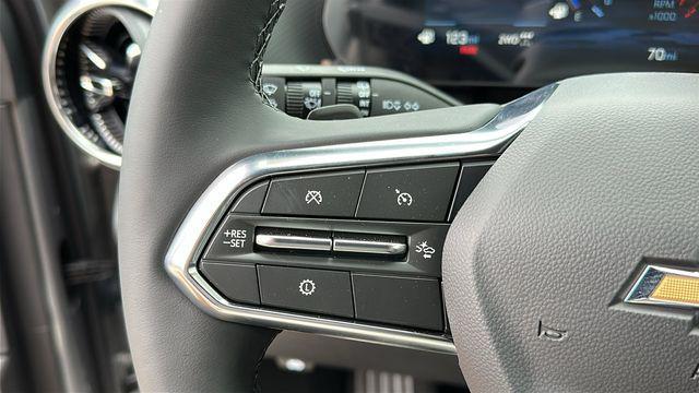 new 2026 Chevrolet Equinox car, priced at $32,045