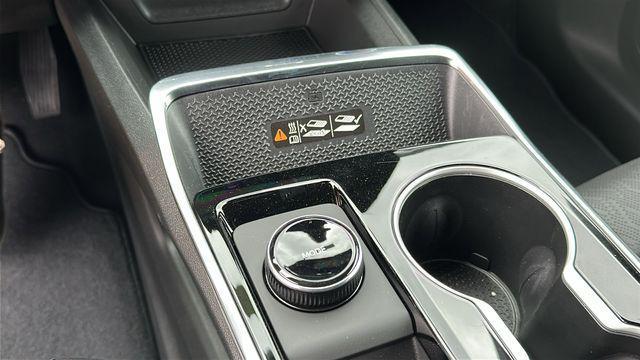 new 2026 Chevrolet Equinox car, priced at $32,045