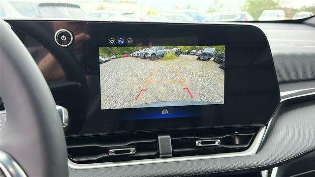 new 2026 Chevrolet Equinox car, priced at $32,045