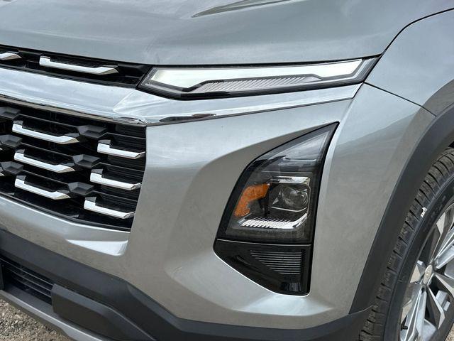 new 2026 Chevrolet Equinox car, priced at $32,045