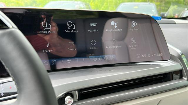new 2026 Cadillac VISTIQ car, priced at $80,990