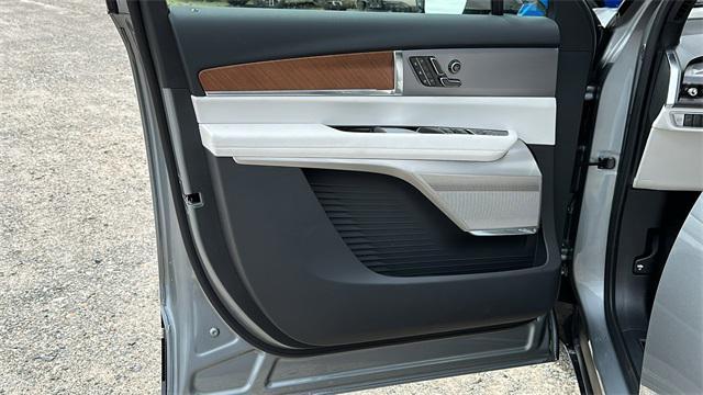 new 2026 Cadillac VISTIQ car, priced at $80,990