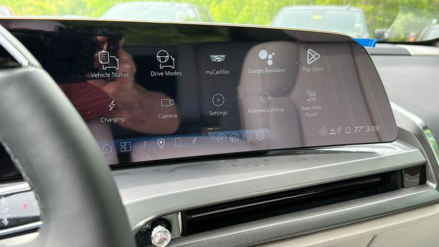 new 2026 Cadillac VISTIQ car, priced at $65,740