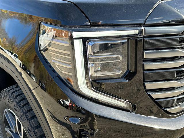 new 2026 GMC Sierra 1500 car, priced at $70,895