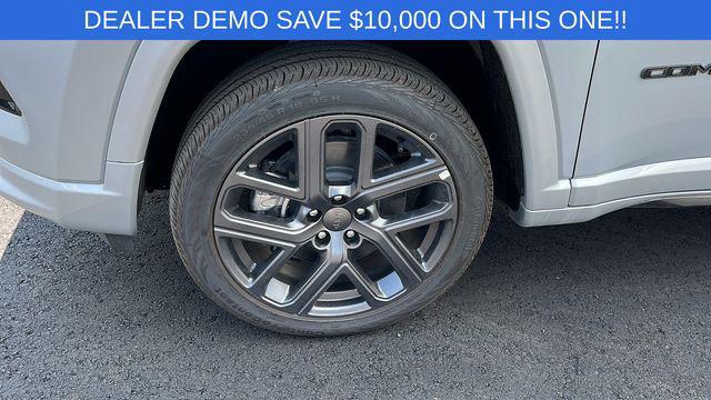 new 2024 Jeep Compass car, priced at $28,930