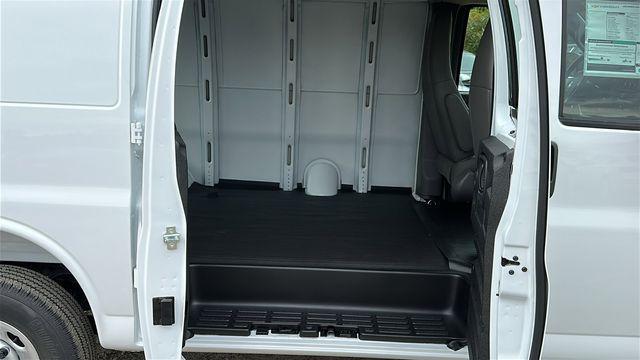 new 2025 Chevrolet Express 2500 car, priced at $46,660