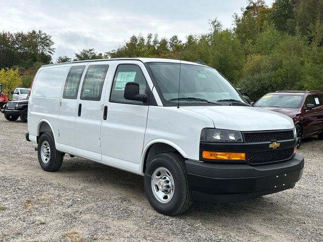 new 2025 Chevrolet Express 2500 car, priced at $46,660