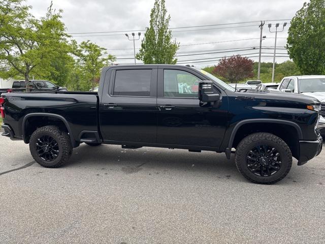 used 2025 Chevrolet Silverado 3500 car, priced at $61,999