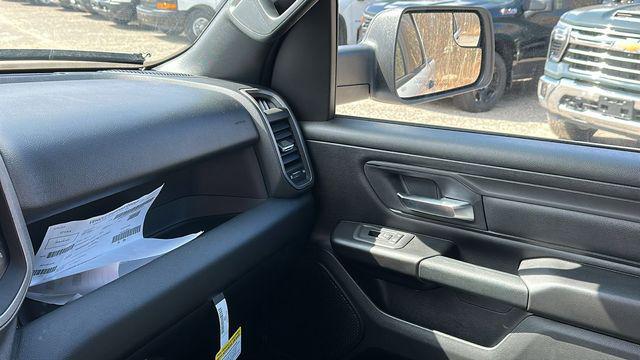 new 2025 Ram 1500 car, priced at $47,787
