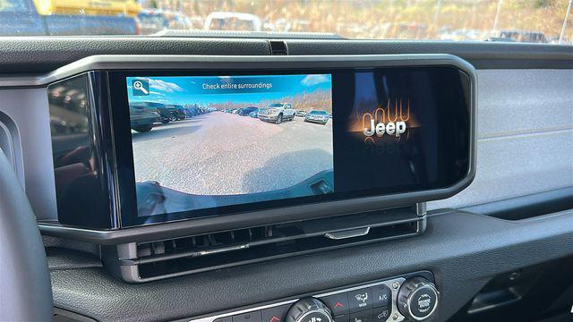 new 2026 Jeep Gladiator car, priced at $50,014