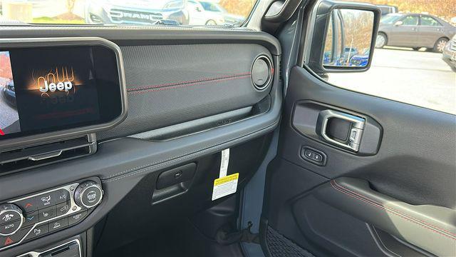 new 2026 Jeep Wrangler car, priced at $60,499