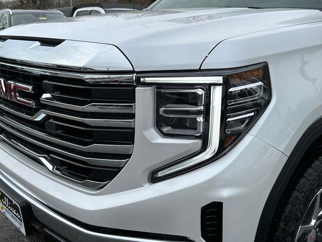 new 2025 GMC Sierra 1500 car, priced at $54,690