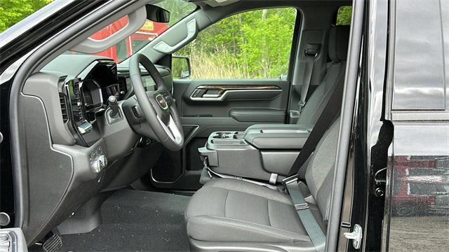 new 2025 GMC Sierra 1500 car, priced at $56,270