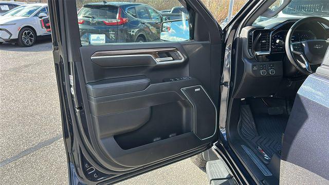 used 2022 Chevrolet Silverado 1500 car, priced at $39,999