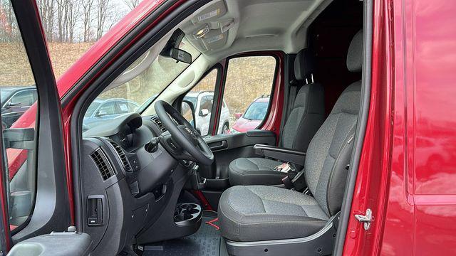 new 2025 Ram ProMaster 2500 car, priced at $42,938