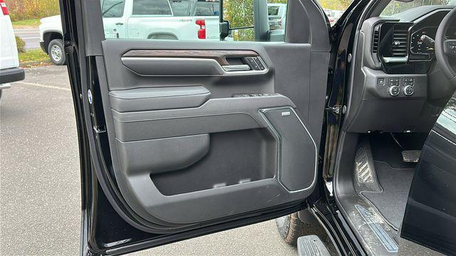 new 2026 GMC Sierra 2500 car, priced at $70,885