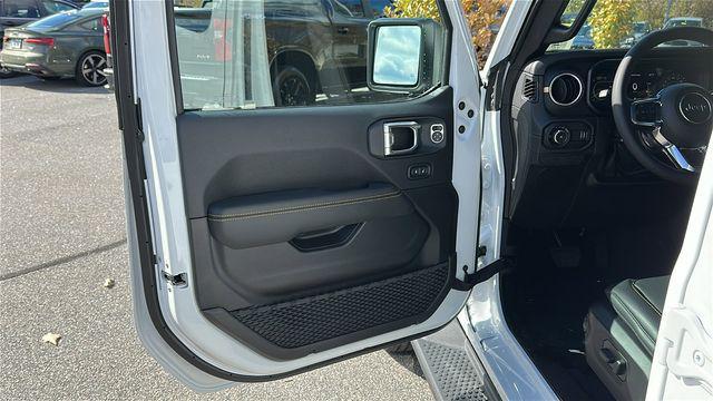 new 2026 Jeep Wrangler car, priced at $55,308